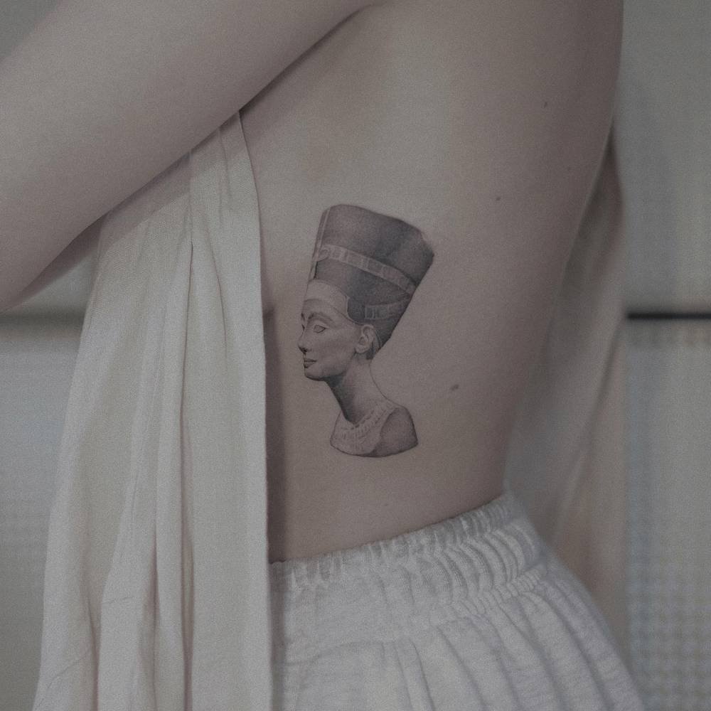 20 Nefertiti Tattoo Designs So Stunning You’ll Want to Pin Every Single One